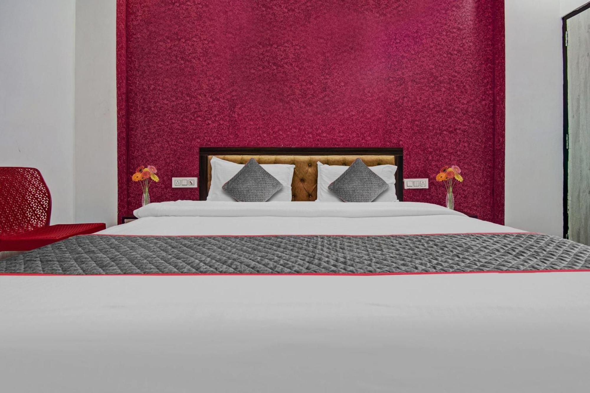 Townhouse The Lotus Hotell Jaipur Exteriör bild