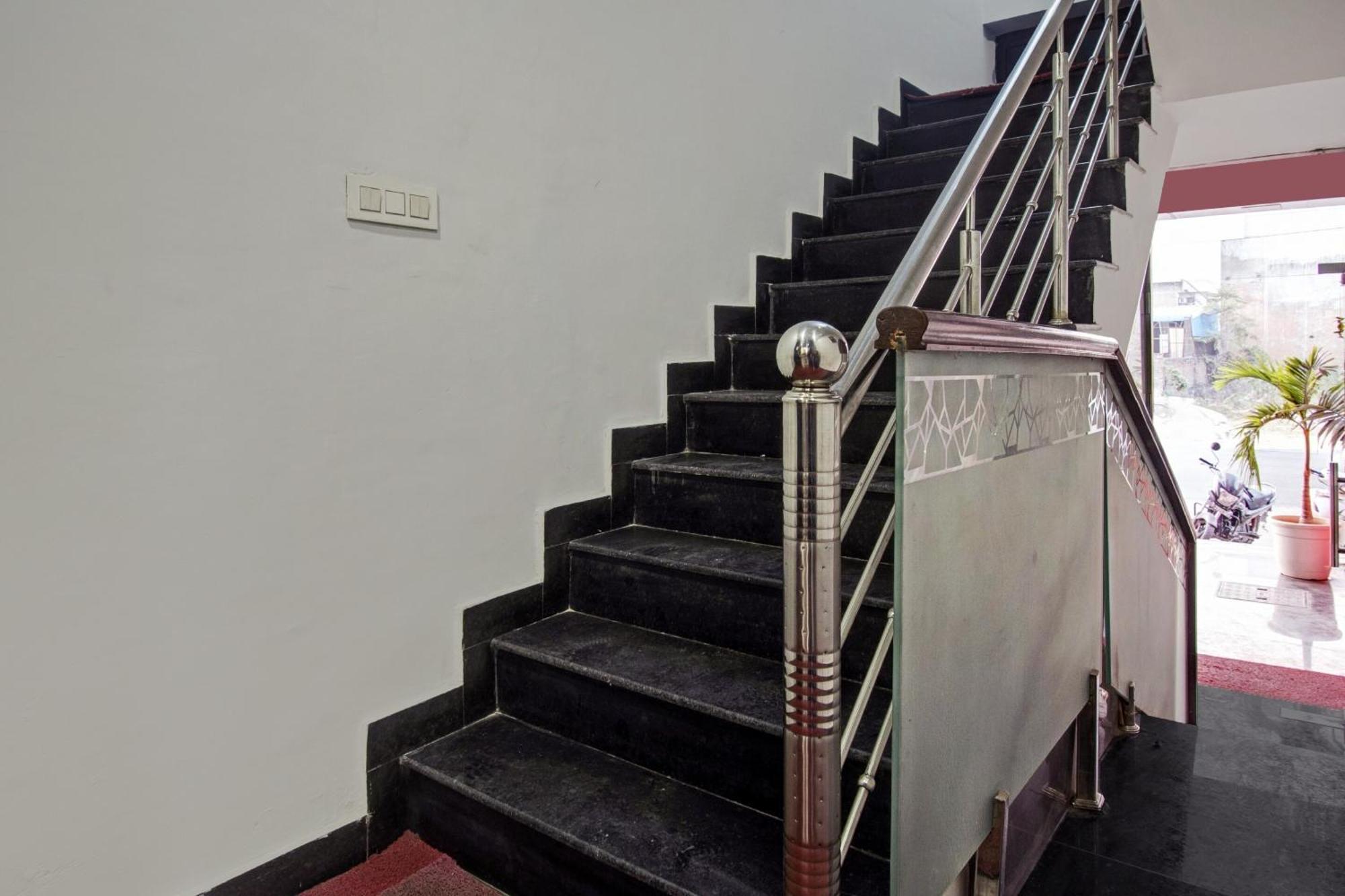 Townhouse The Lotus Hotell Jaipur Exteriör bild